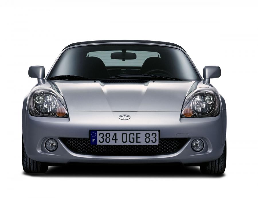  Toyota MR2 1999 года  (фото 40 из 45)